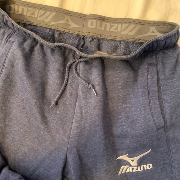 Elastic Winter Sweatpants - Picture 2 of 4